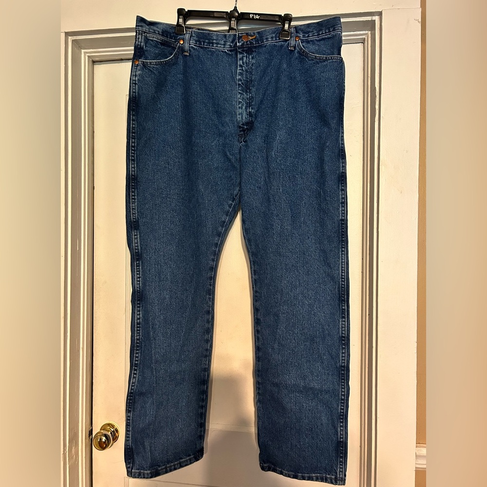 Wrangler Men's 42x34 Straight Leg Jeans